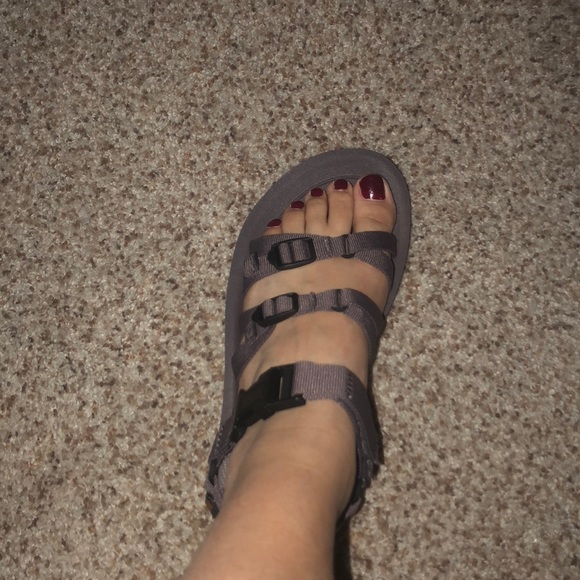 NWT TEVA Alp premier plum - Picture 4 of 5